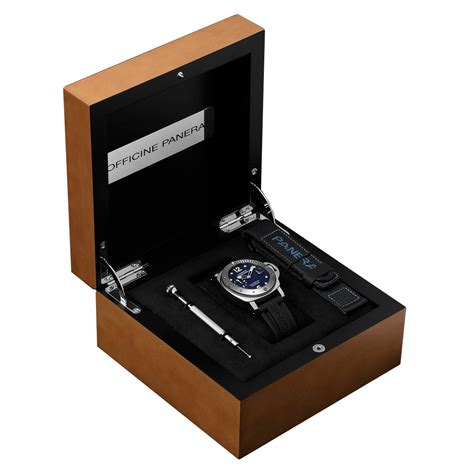 replica panerai box set|panerai accessories.